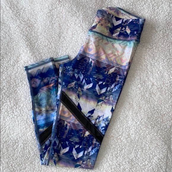 American Eagle Outfitters Pants - NWOT-American Eagle Hi-Rise active legging